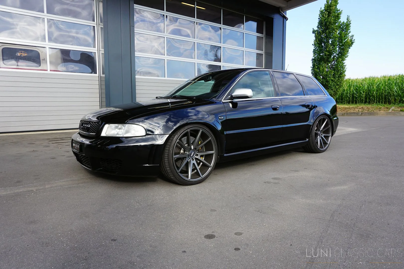 Audi RS4 B5